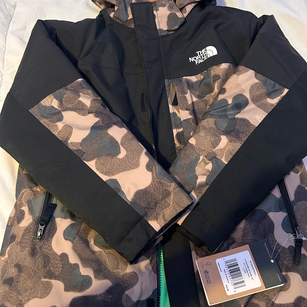 The North Face Kids Camo Jacket - Black and Brown